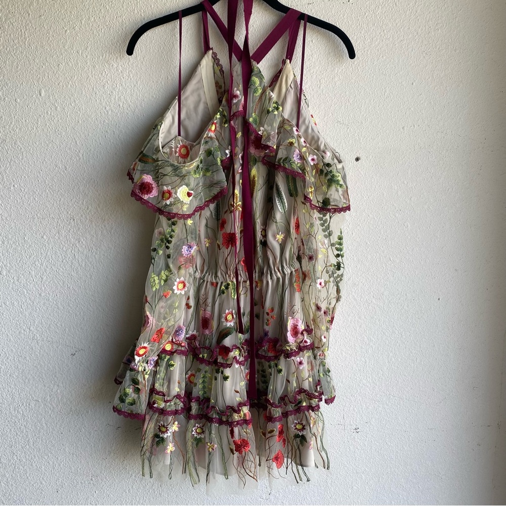 Alexis Adeline Embroidered Floral Short Dress in Ivory Garden - Picture 4 of 10